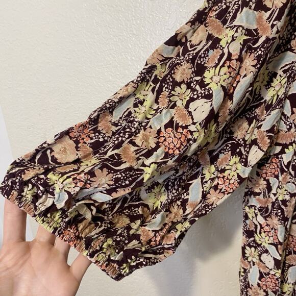 AVA & VIV Top Size 3X Multicolor Floral V Neck 100% Rayon 3/4 Sleeve Blouse - Picture 4 of 8